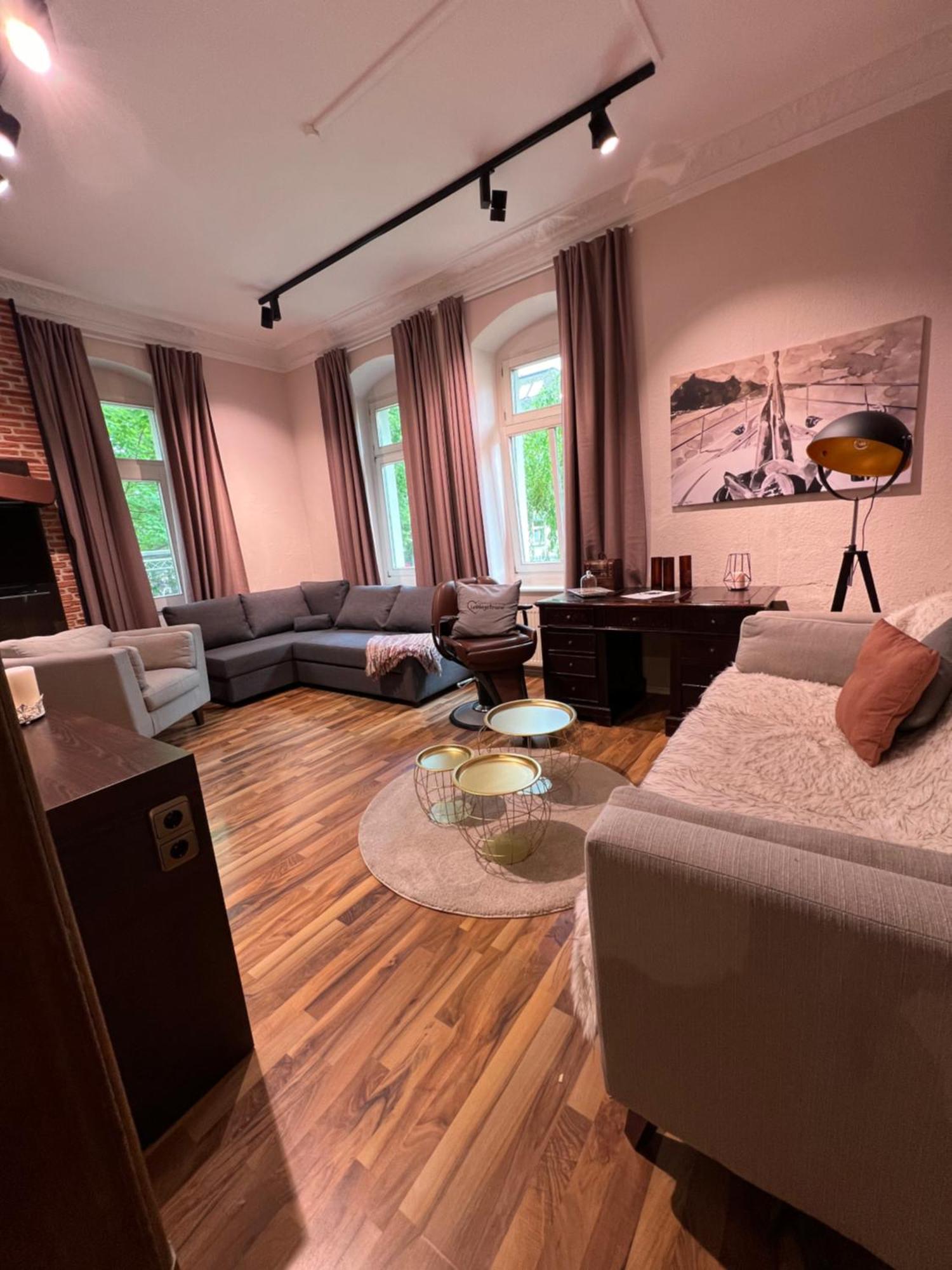 Charmante Ferienwohnung In Dresden Striesen - Frau Pie Appartement エクステリア 写真