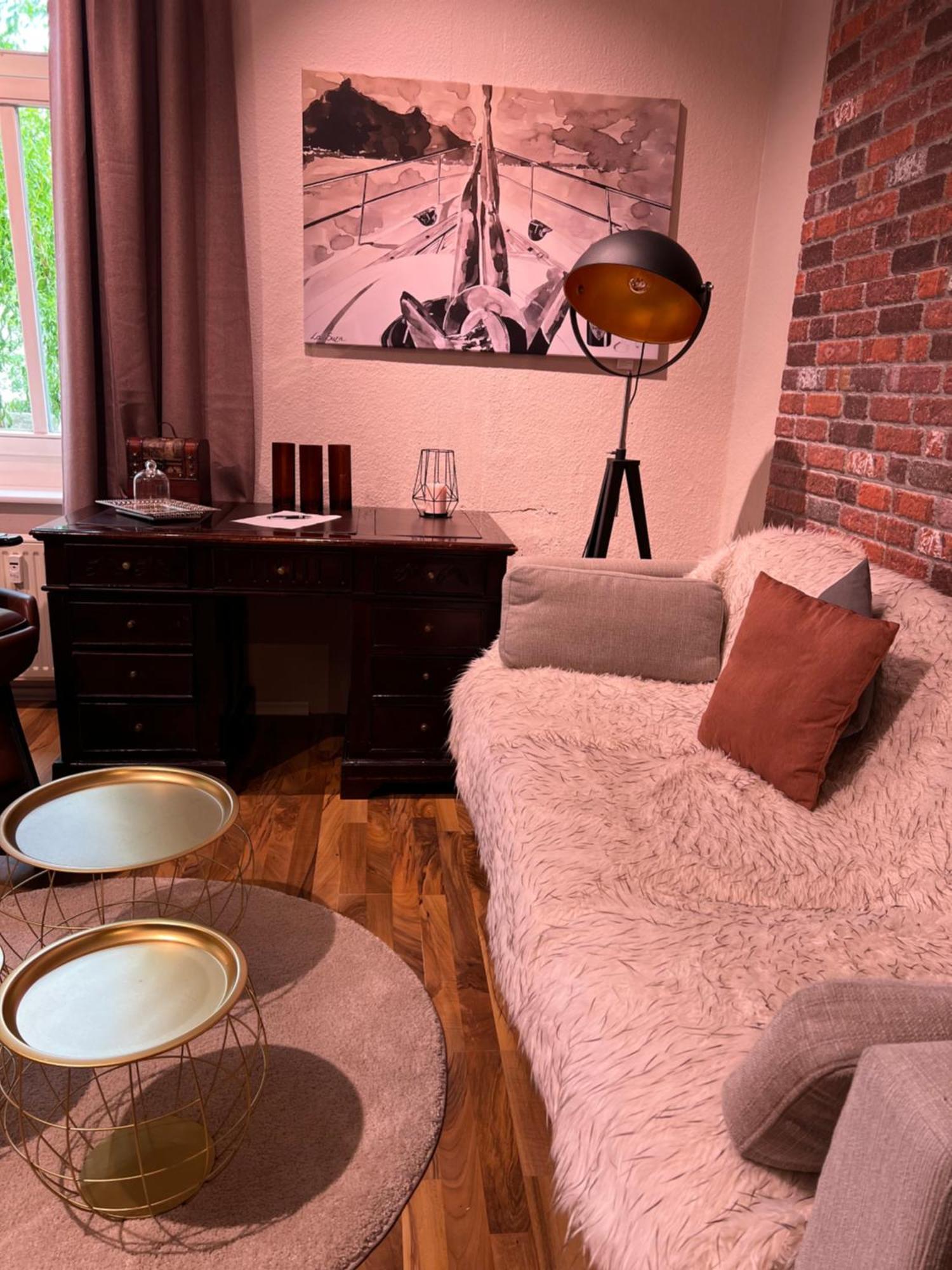 Charmante Ferienwohnung In Dresden Striesen - Frau Pie Appartement エクステリア 写真